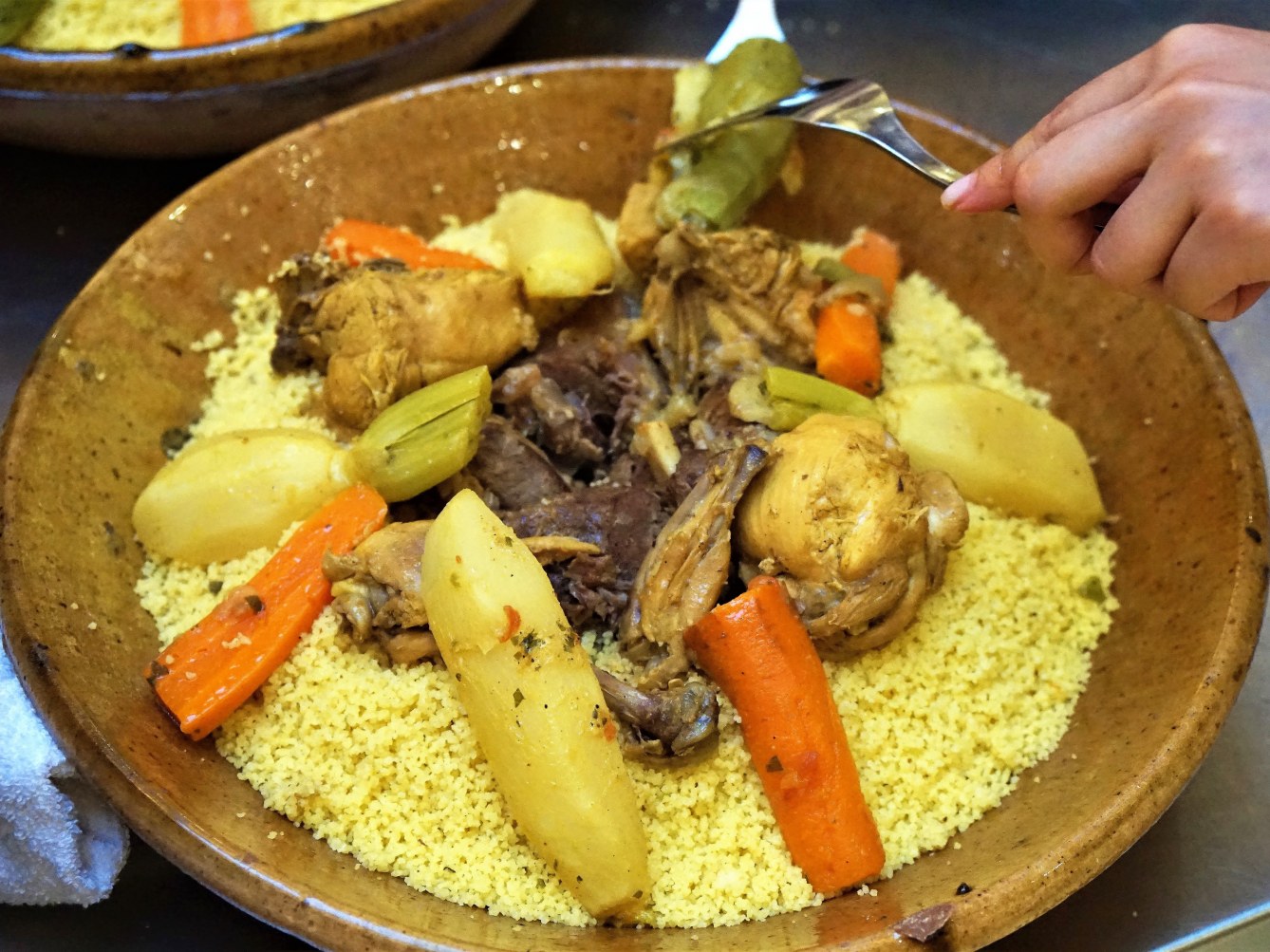 restaurant-marocain-marrakech-cours-cuisine-couscous-viande-legume
