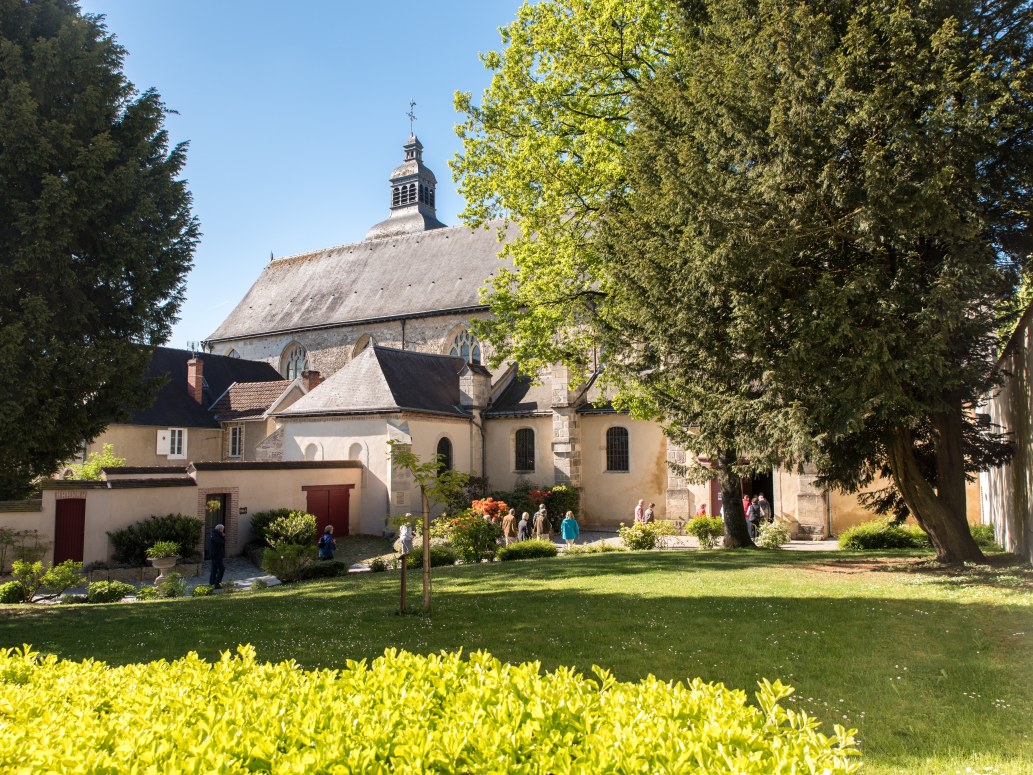 gite-hautvillers-abbaye-village