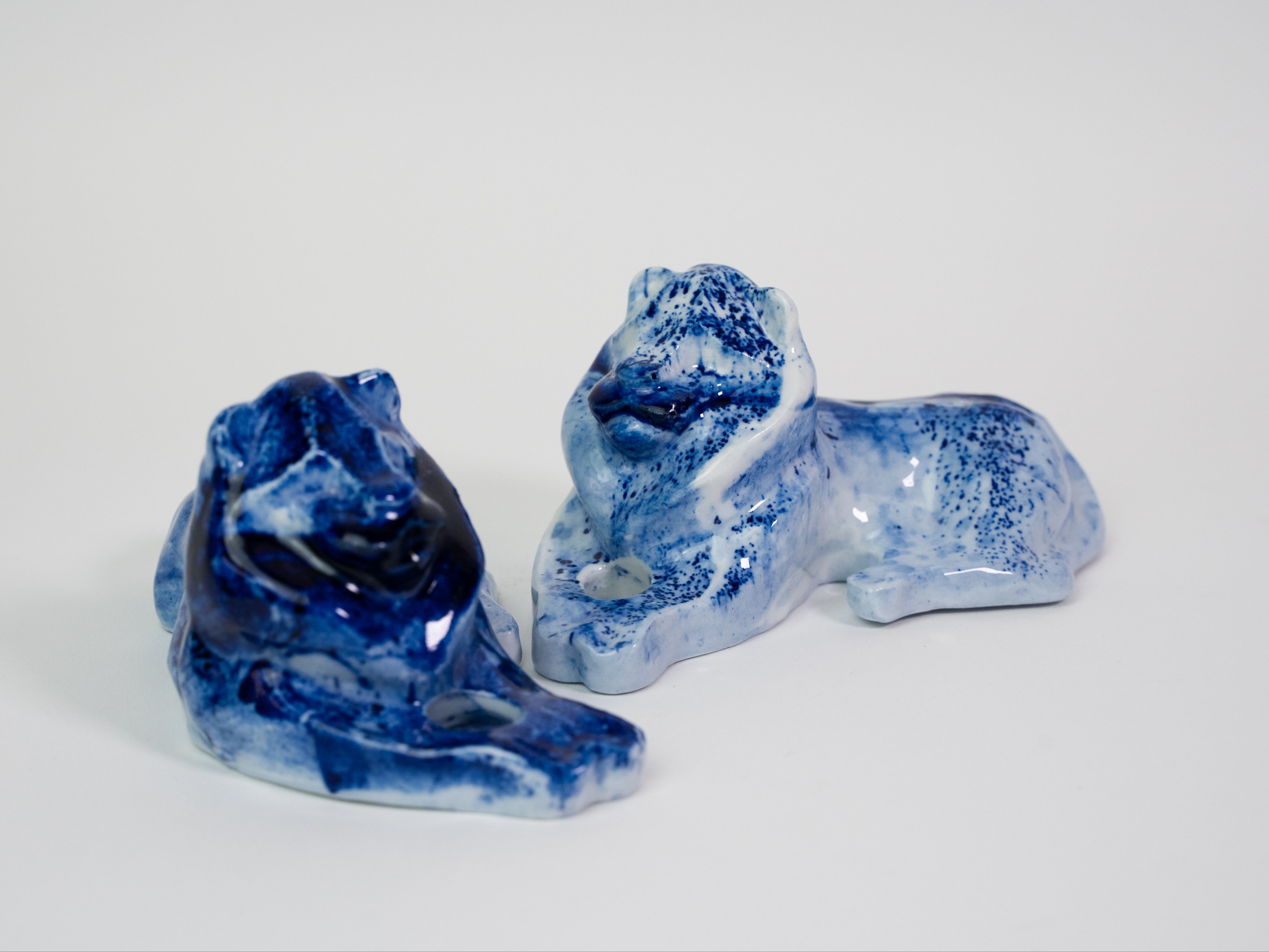 Collection Ligne Bleue -sculpture Lion- porcelaine bleu brillant (3)