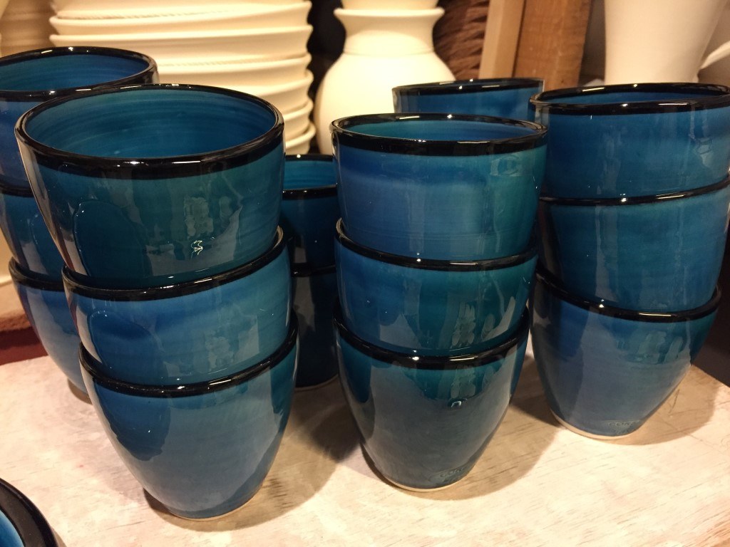 verres faience bleu