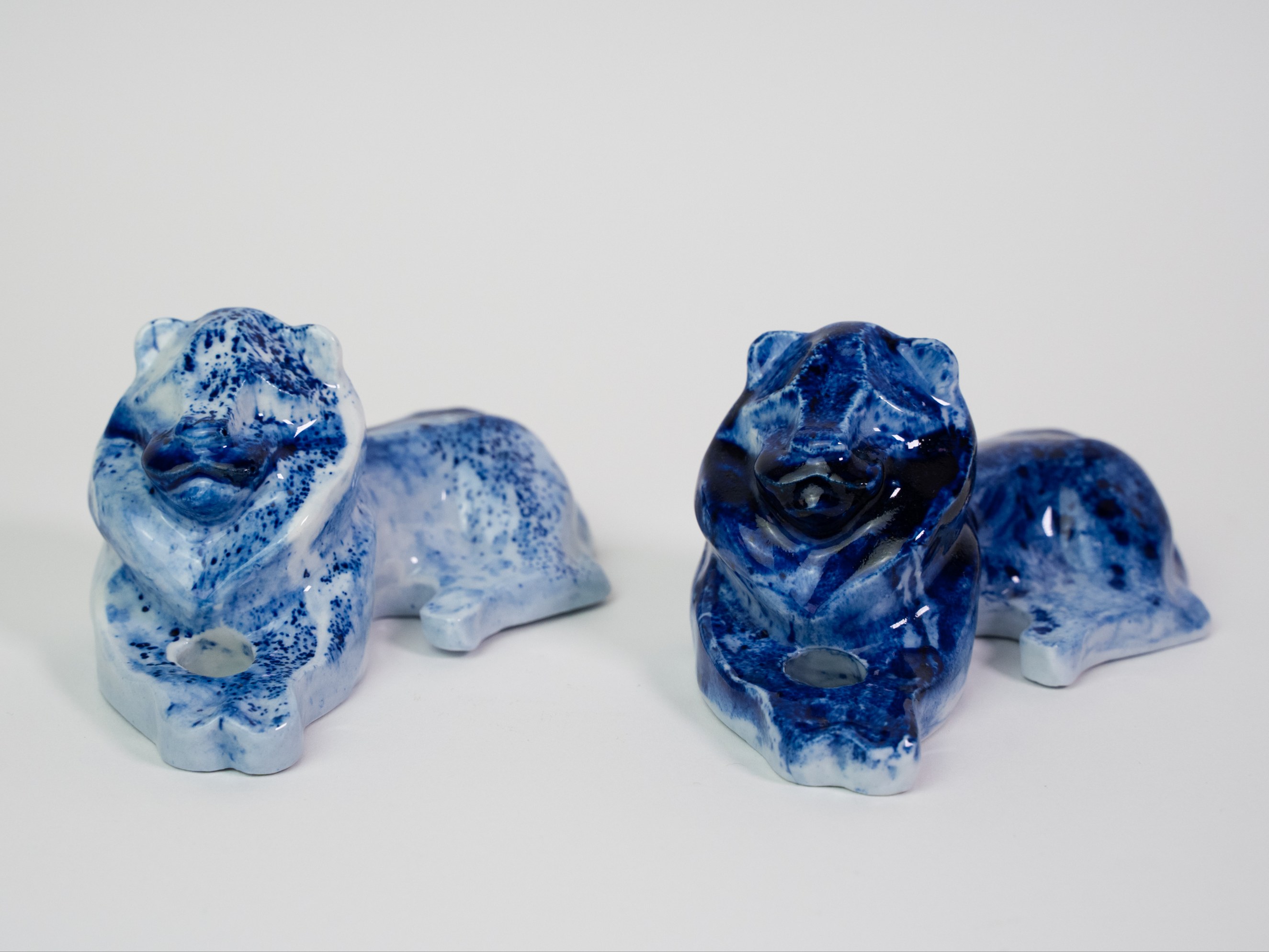 Collection Ligne Bleue -sculpture Lion- porcelaine bleu brillant (1)