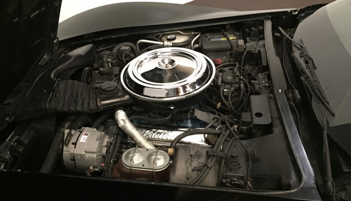 Chevrolet Corvette C3 T -TOP