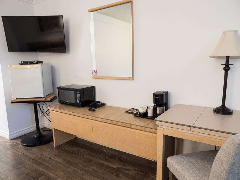 motel-joliette-chambre-superieure-renovee-tv-frigidaire-cafe-micro-onde