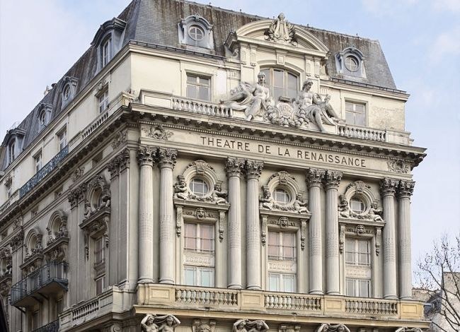 hotel-place-republique-paris-theatre-de-la-renaissance