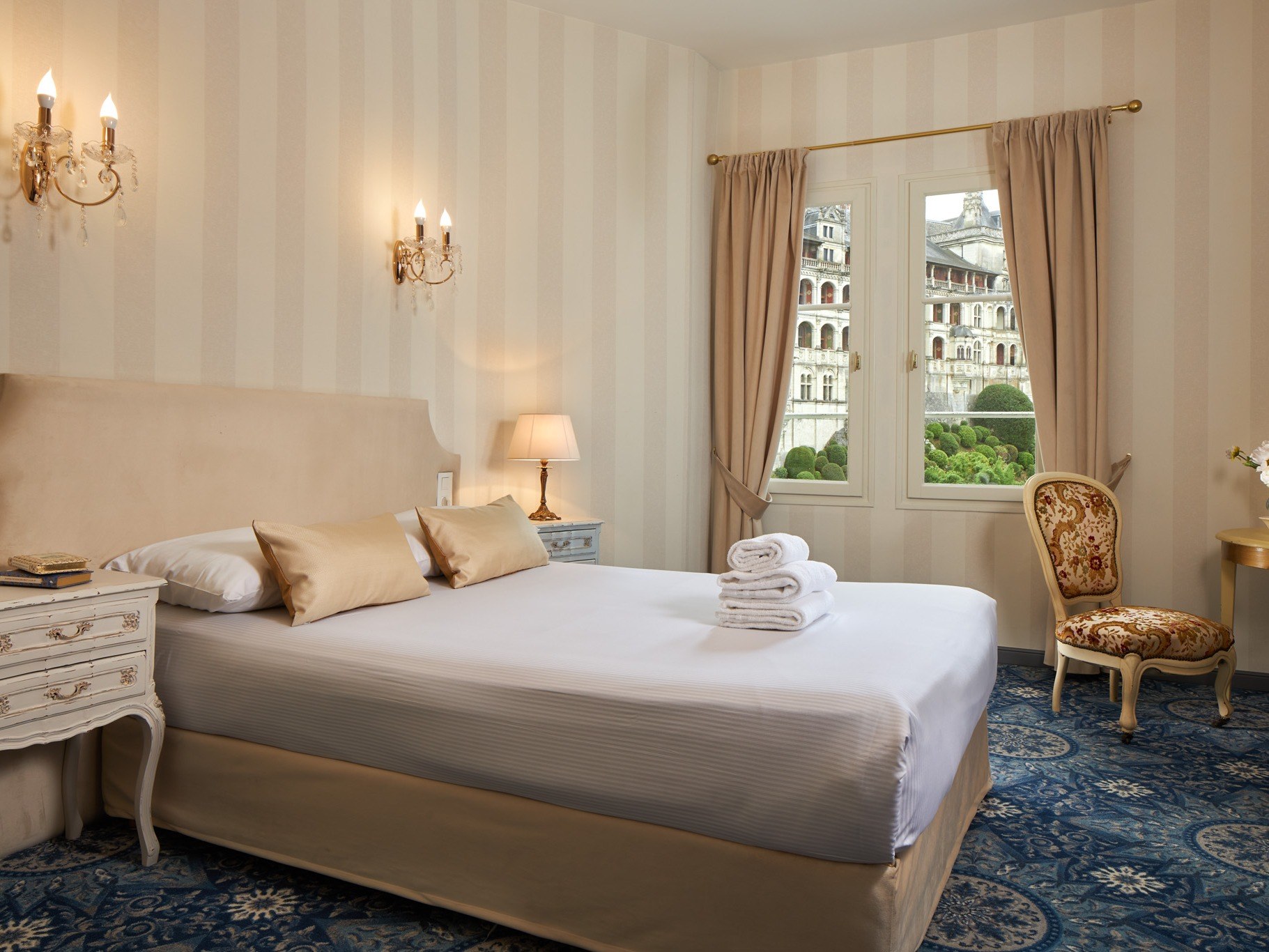 hotel-blois-double-confort-vue-chateau