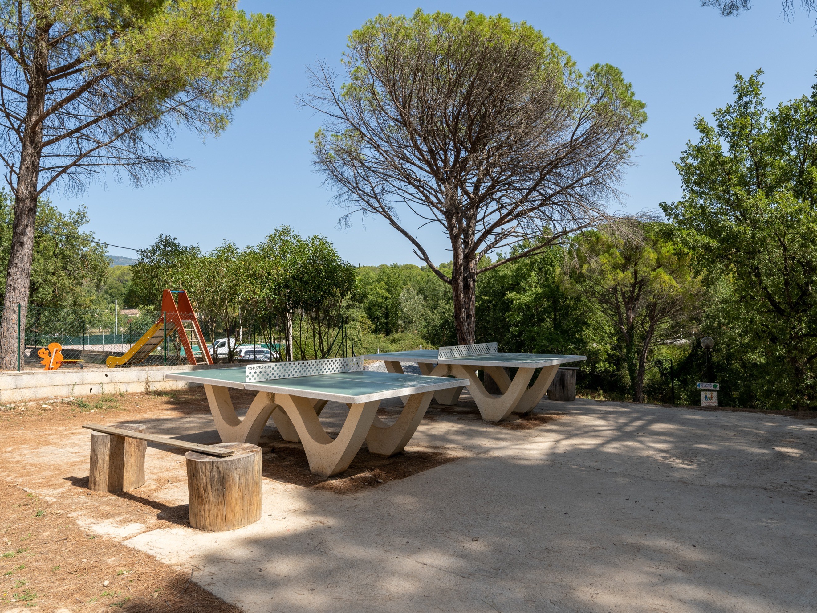 ping pong 03 camping familial piscine fayence var provence