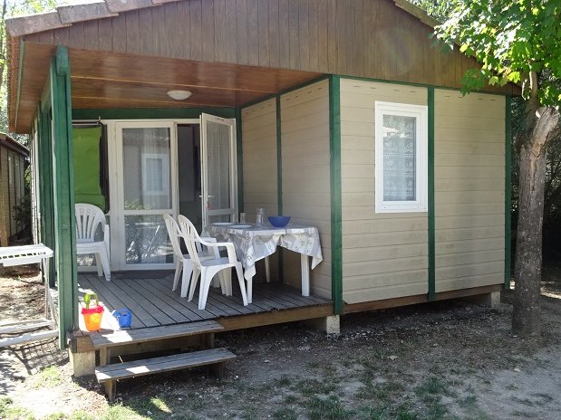 Camping Lolivier Chalet 5 personnes - junas  - Nimes - Camargue
