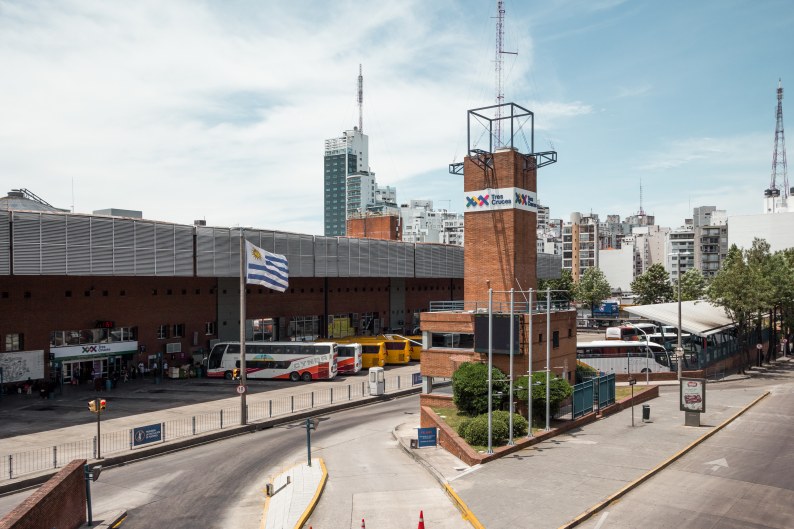 35 Terminal Tres Cruces - Days Inn Montevideo 2019