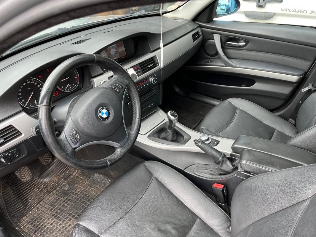 BMW Série 3 E90 320d 177ch Premiere