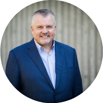 Yves-Levasseur-Lac-a-l'epaule-montreal-cowork