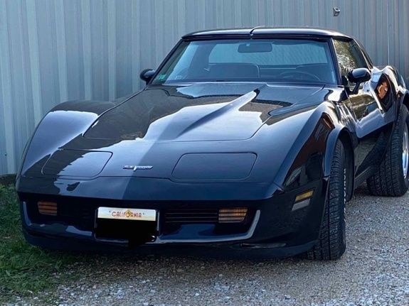 Corvette-1981-Daddy's-Cars-Avignon