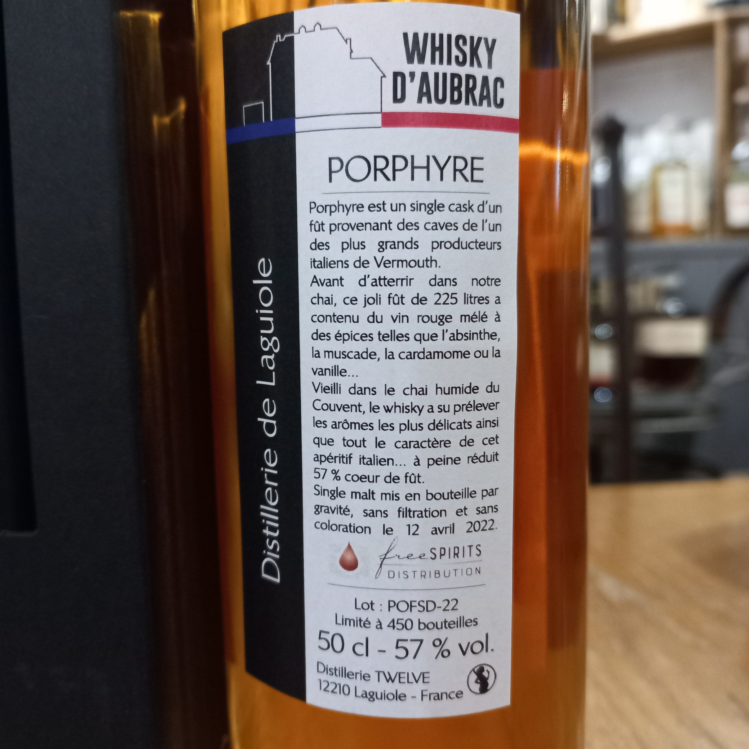 Distillerie Twelve. Porphyre. 50cl