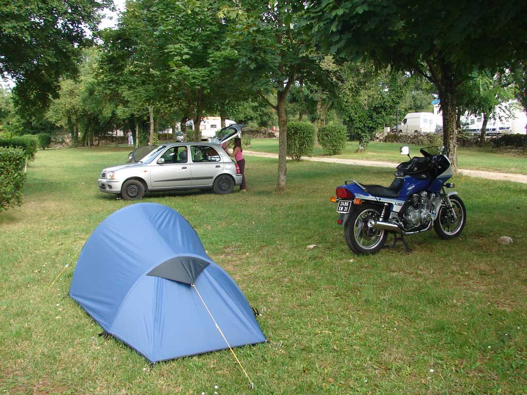 tente camping rocamadour Lot camping-car piscine