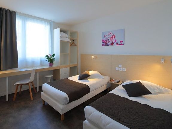 hotel-paris-saint-ouen-chambre-lit-simple-twins