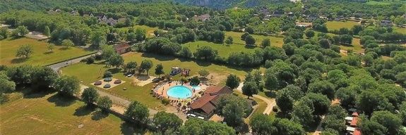 vue aerienne 03 rocamadour camping famille lot