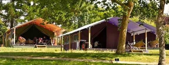 tente safari Groupe Camping famille piscine lac thoux gers 