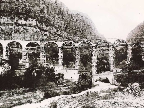 Construction du Viaduc-1
