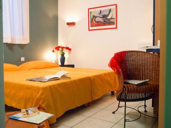 chambre la Coconniere Gite accessible PMR et handicapés 6 personnes Ardeche pas cher