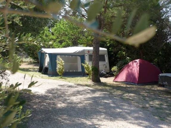 L'Olivier Campsite - Junas - Nimes - Montpellier - South of France