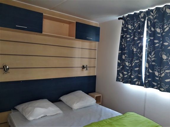 MOBILE HOME SUPER MERCURE CAMPING DE RETOURTOUR ARDECHE RIVIERE PISCINE