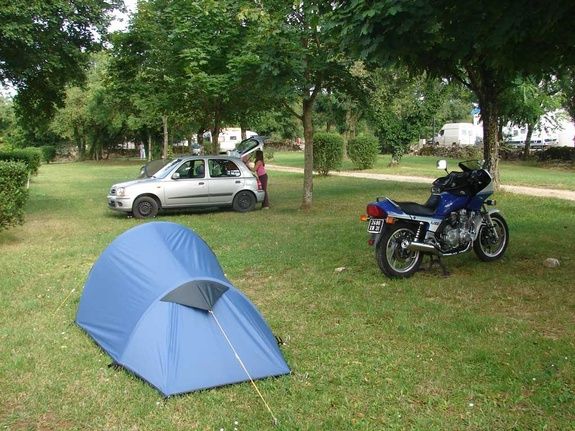 tente camping rocamadour Lot camping-car piscine